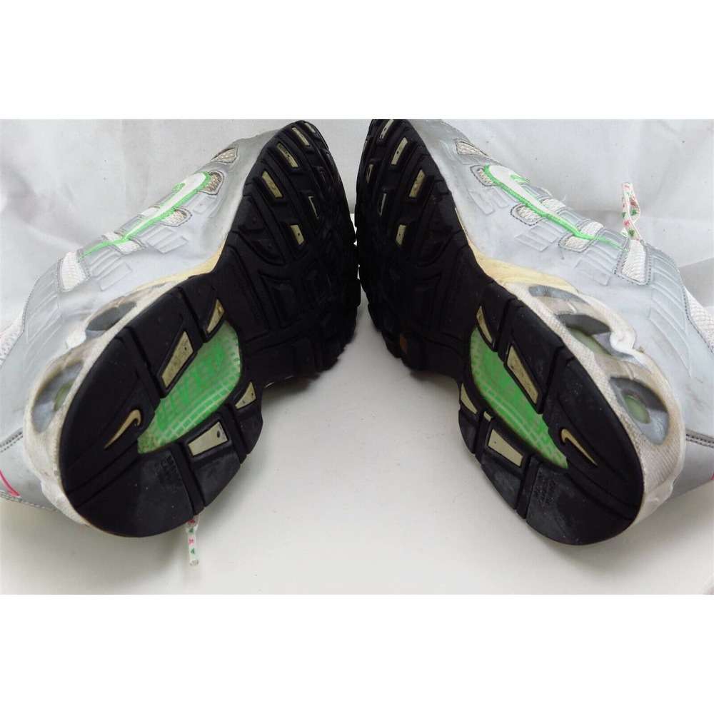 Nike Vintage Y2K Sneaker in Silver Green Pink - Picture 8 of 9